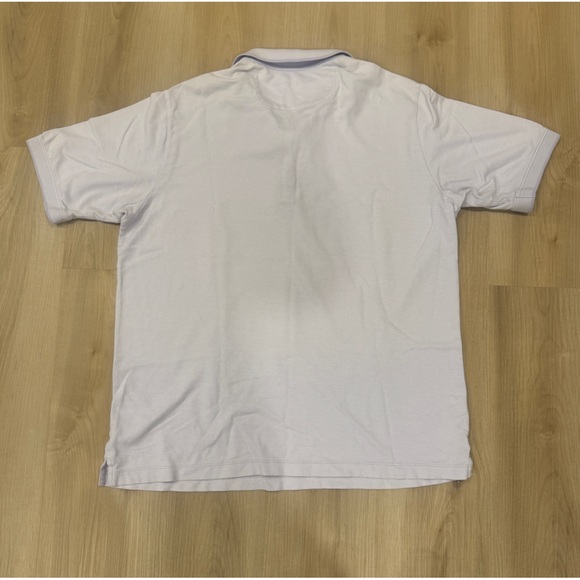 Men’s short sleeve polo Size L from Tommy Bahama in a lilac colour 100% cotton - Picture 2 of 6